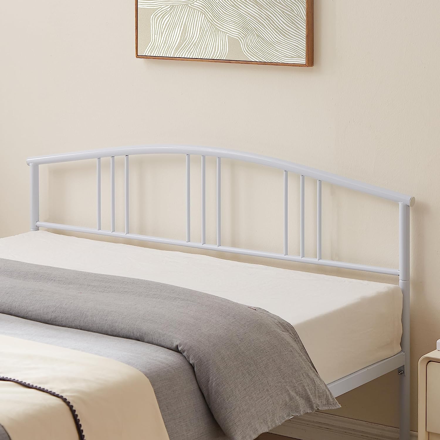 VECELO Modern Metal Bed Frame Mattress Foundation with curve headboard and Footboard - VECELO