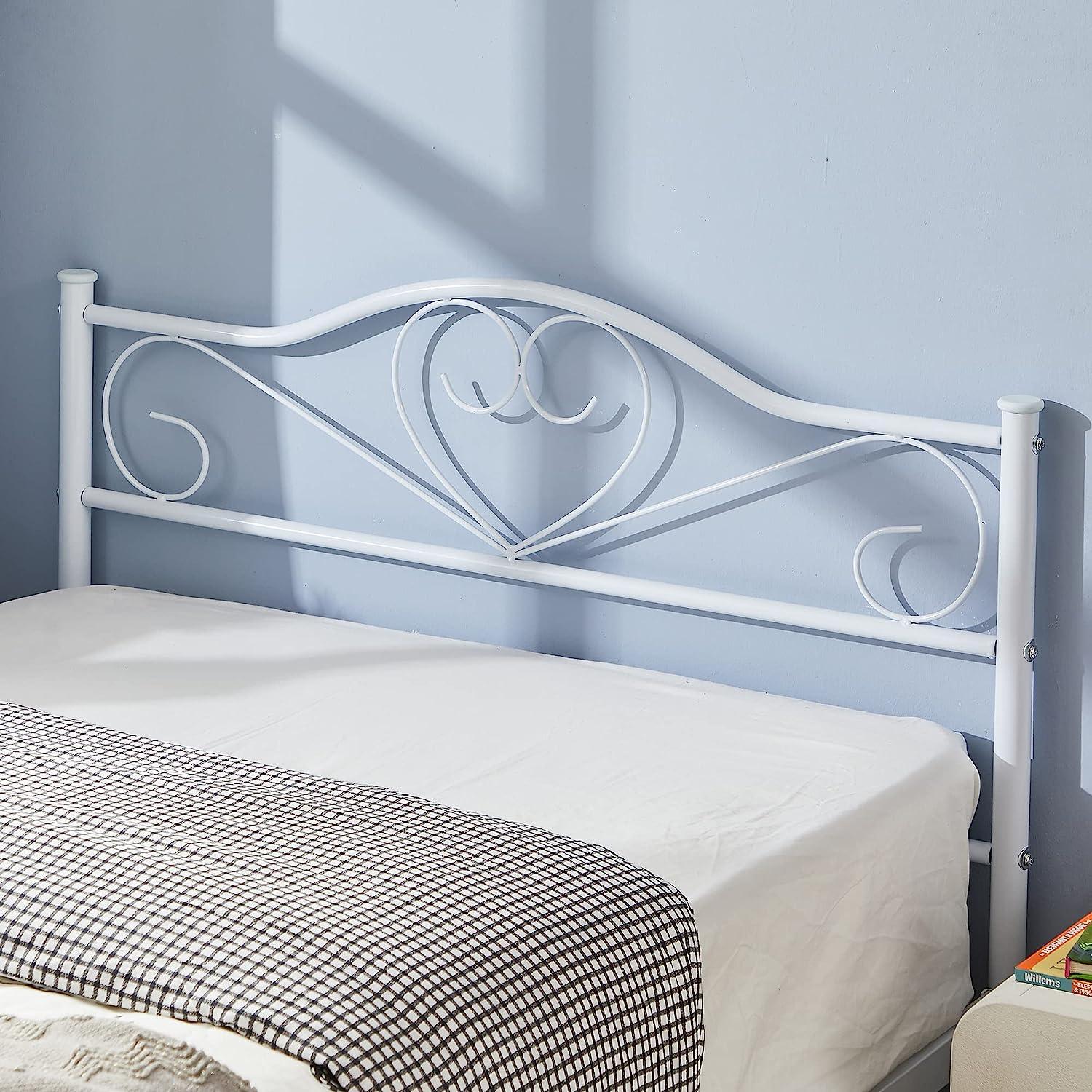 VECELO Metal Platform Bed Frame Mattress Foundation Decorative Headboard & Footboard - VECELO