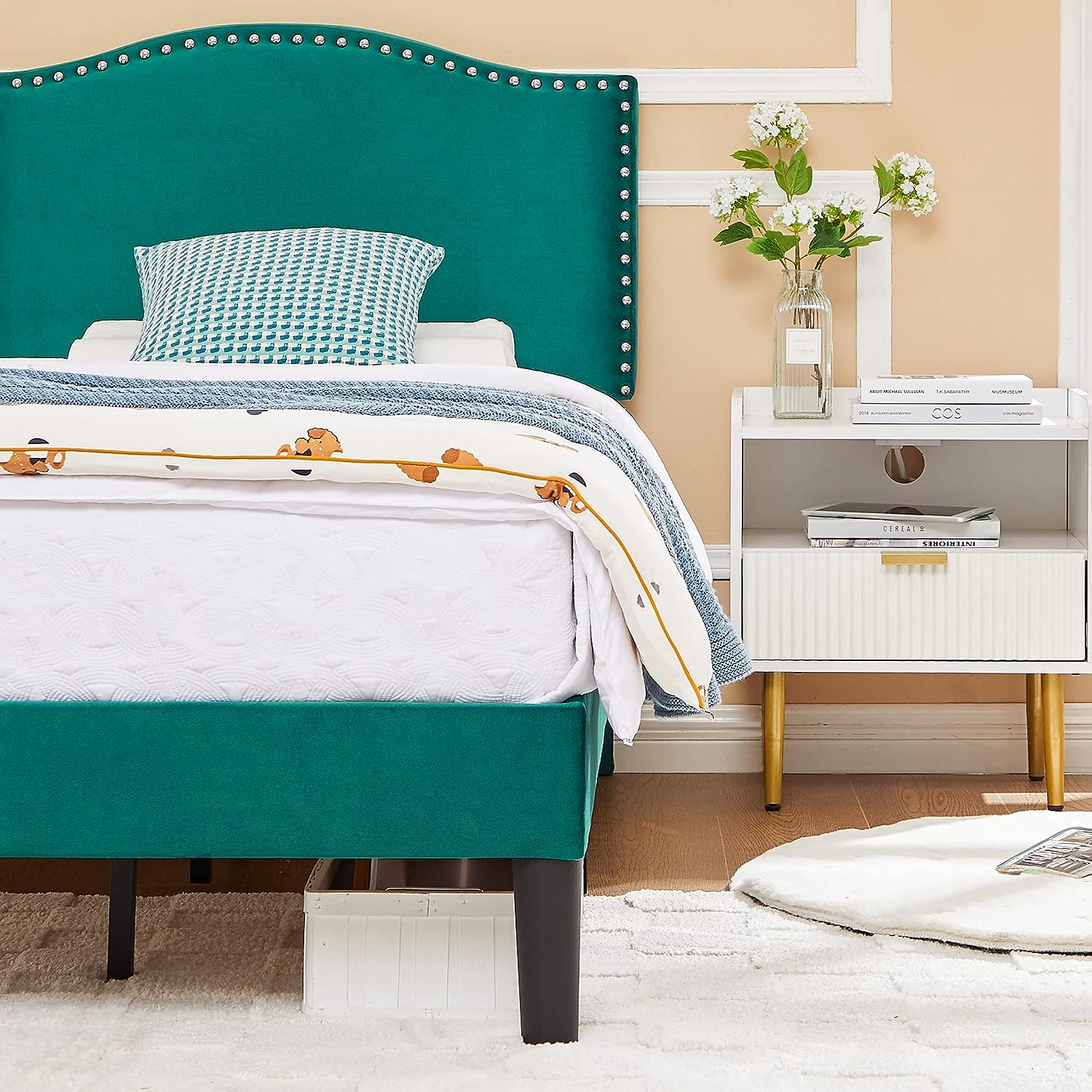 VECELO Bed Frame Platform with Upholstered Headboard & Wooden Slats Support - VECELO