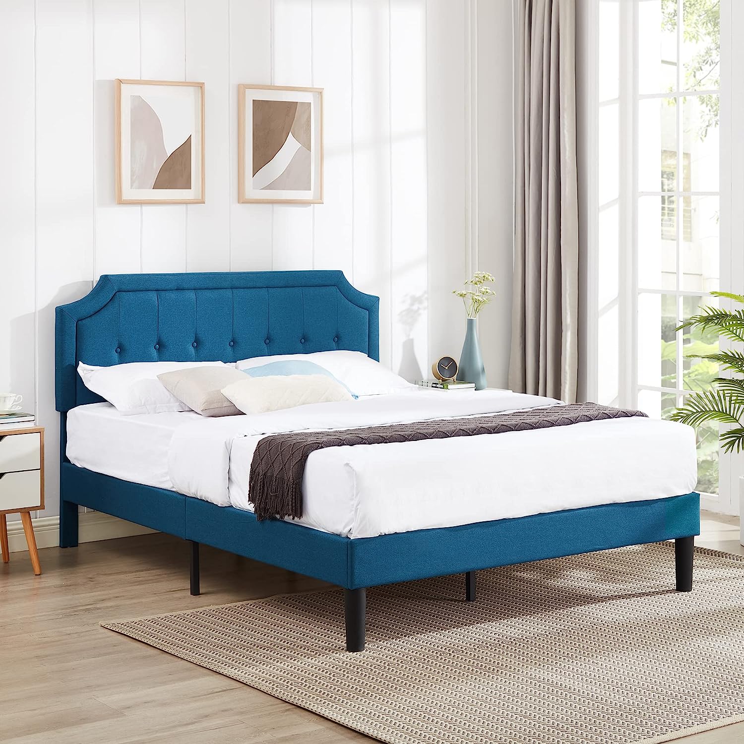 VECELO Premium Upholstered Platform Bed Diamond Stitched Panel Headboard