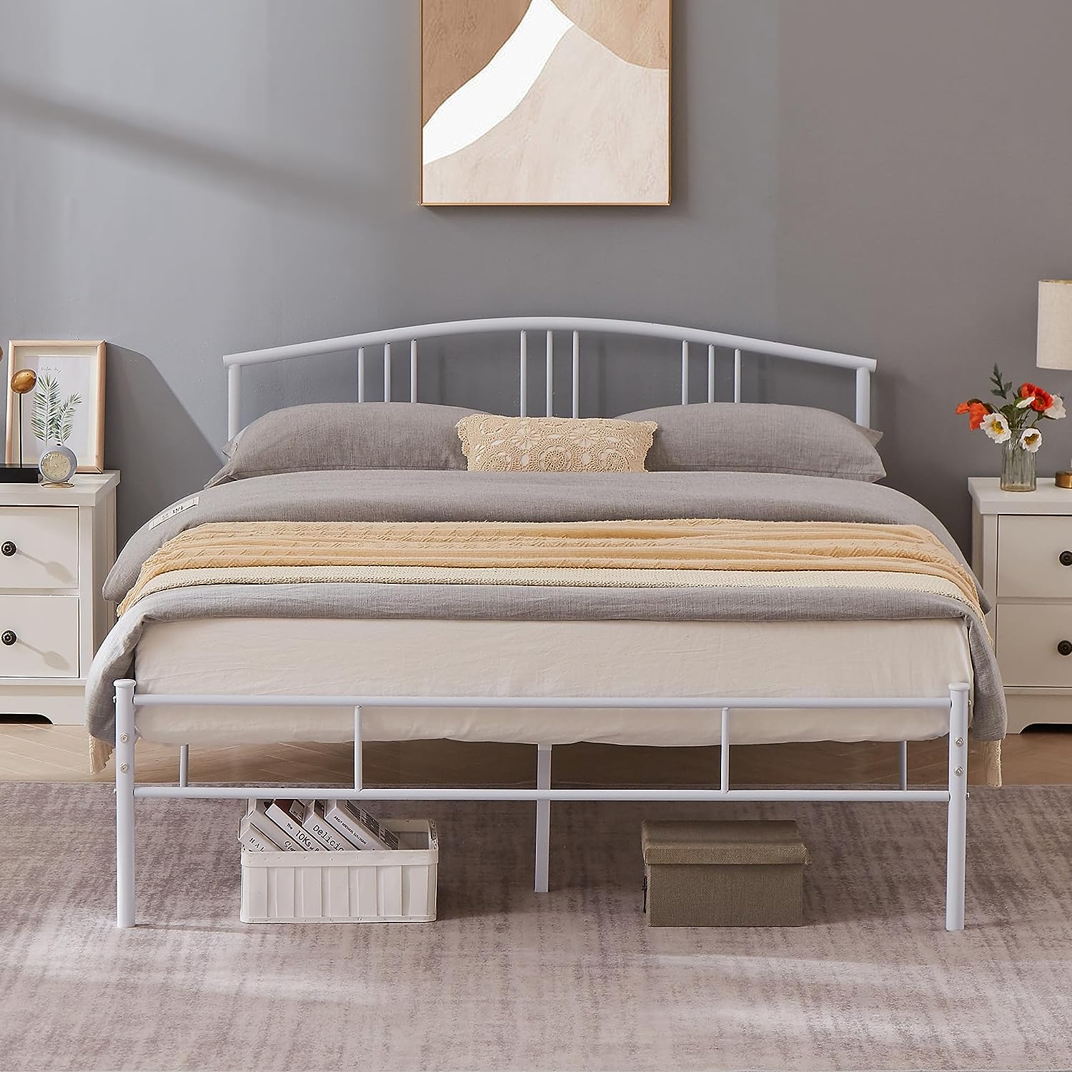 VECELO Modern Metal Bed Frame Mattress Foundation with curve headboard and Footboard - VECELO