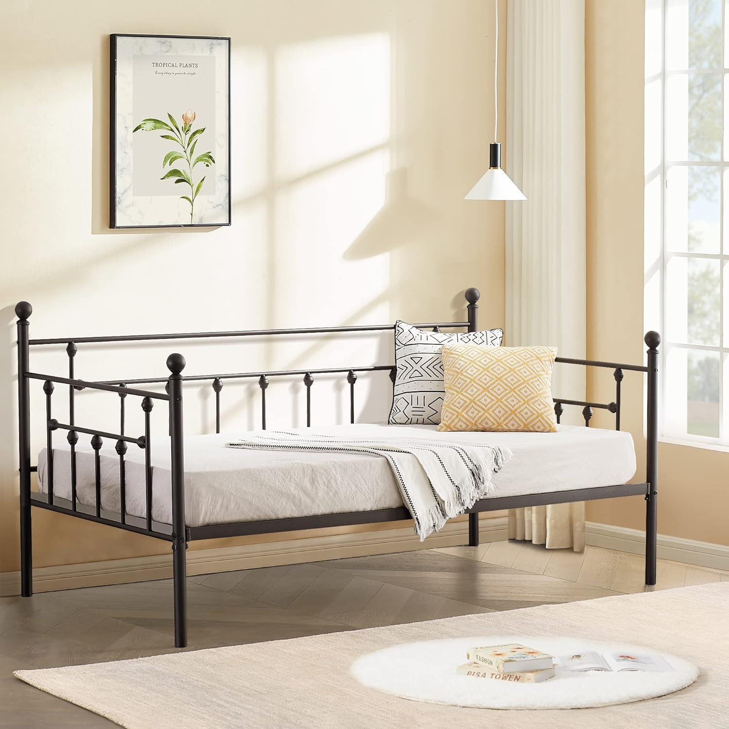 VECELO Daybed Frame, Twin Size Metal Platform Bed with Headboard