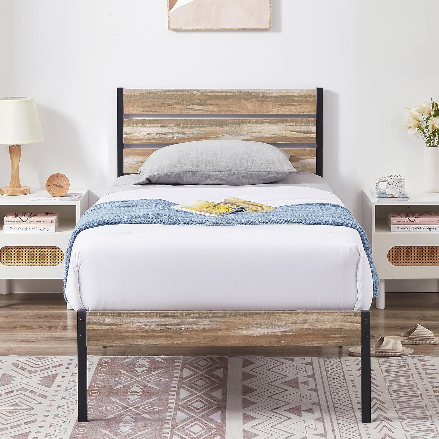 VECELO Platform Bed Frame with Rustic Vintage Wood Headboard/Strong Metal Slats Support