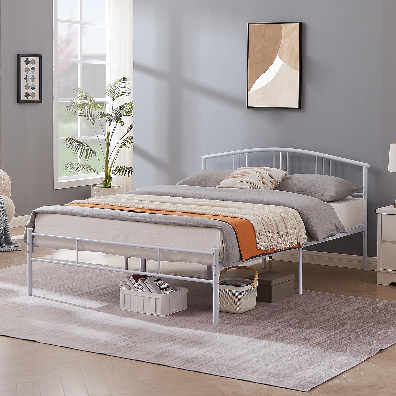 VECELO Modern Metal Bed Frame Mattress Foundation with curve headboard and Footboard - VECELO