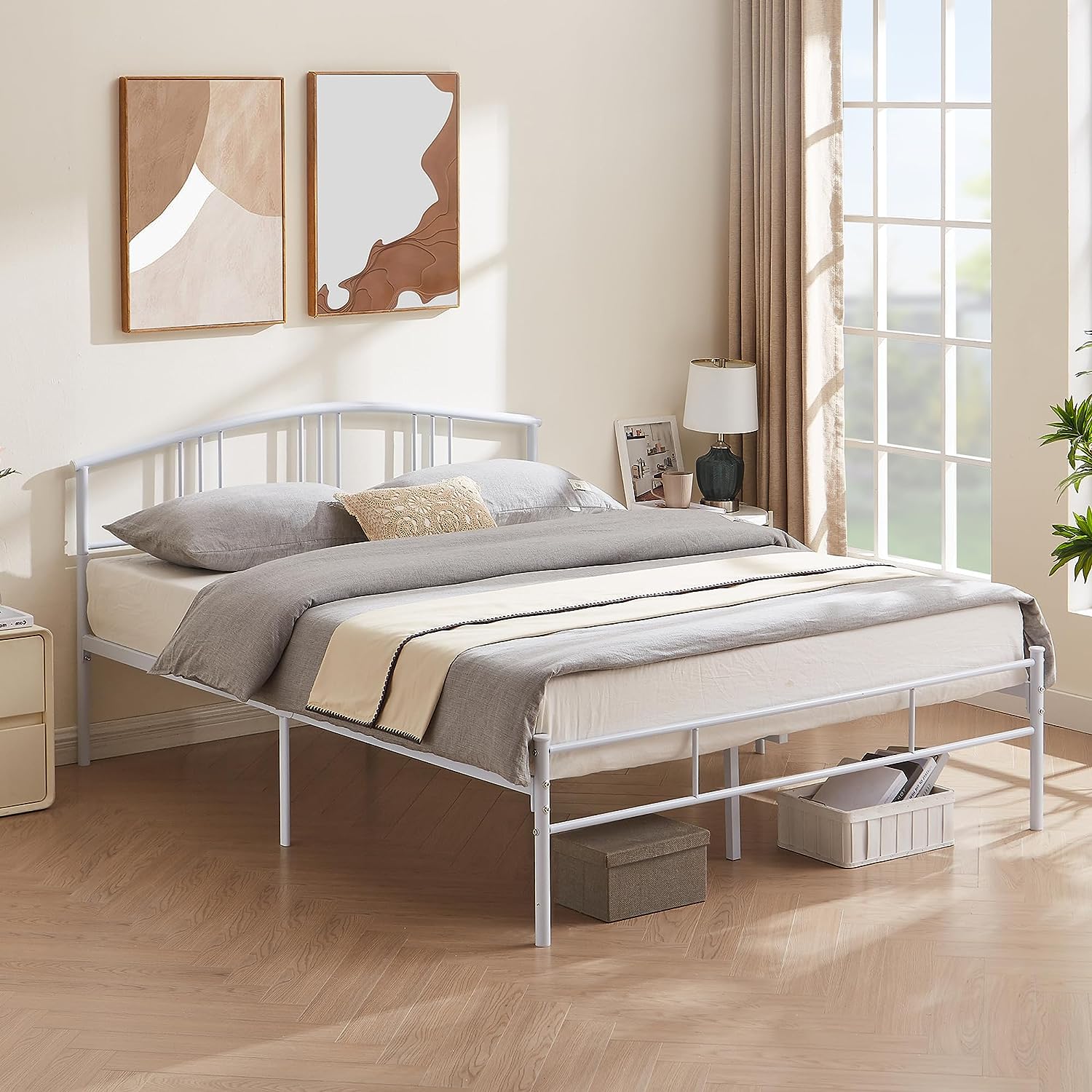 VECELO Modern Metal Bed Frame Mattress Foundation with curve headboard and Footboard - VECELO