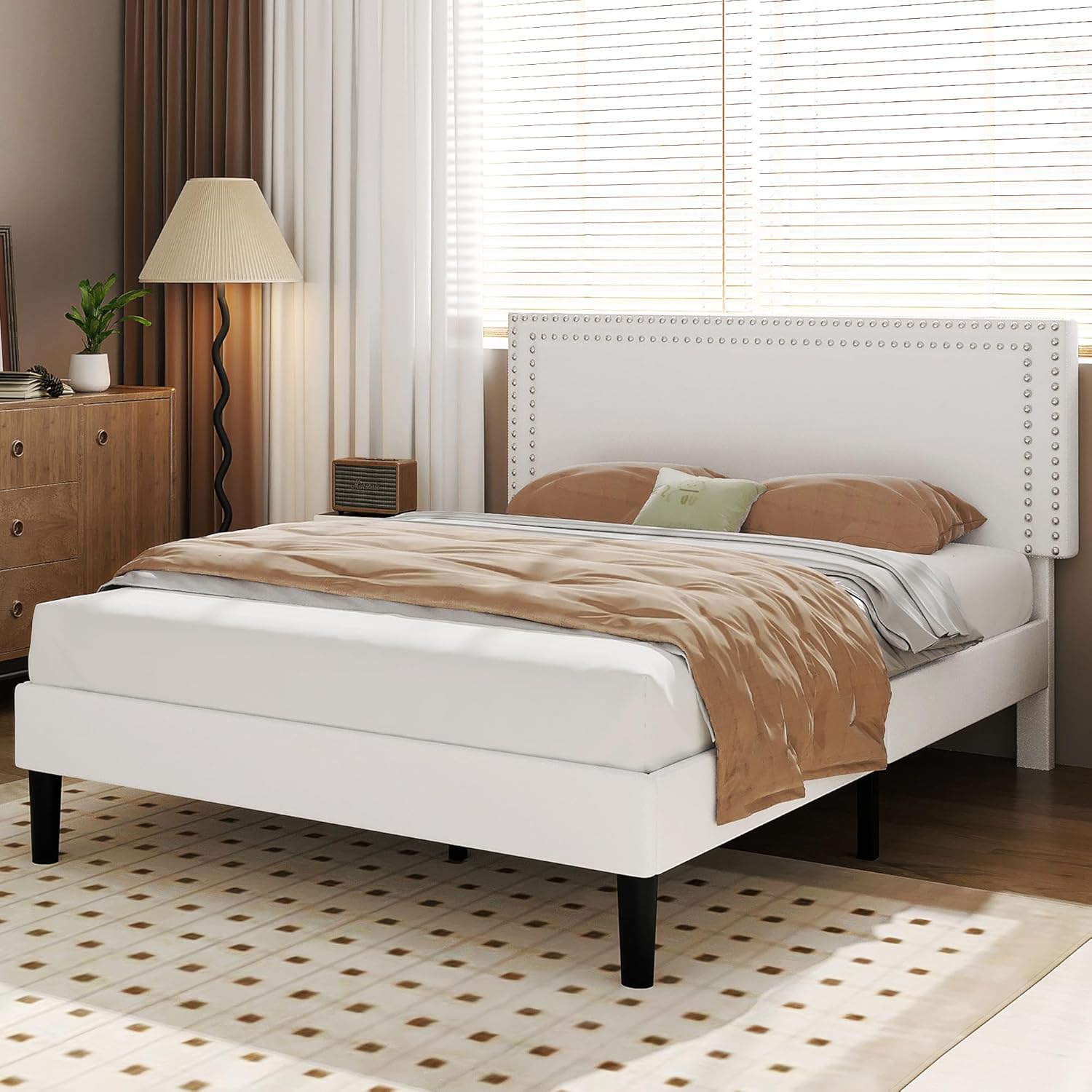 VECELO Modern Platform Bed Frame/Mattress Foundation