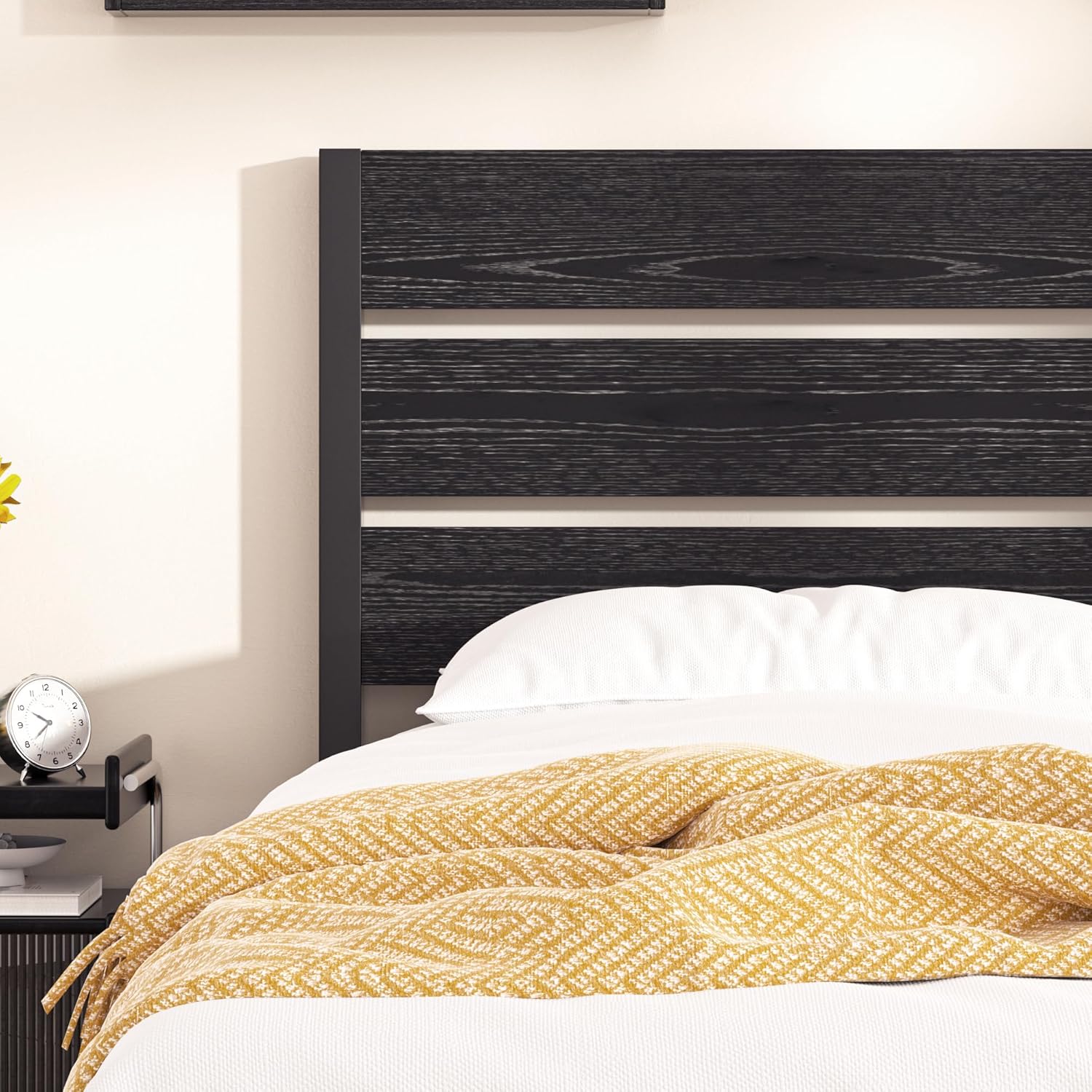 VECELO Platform Bed Frame with Rustic Vintage Wood Headboard/Strong Metal Slats Support