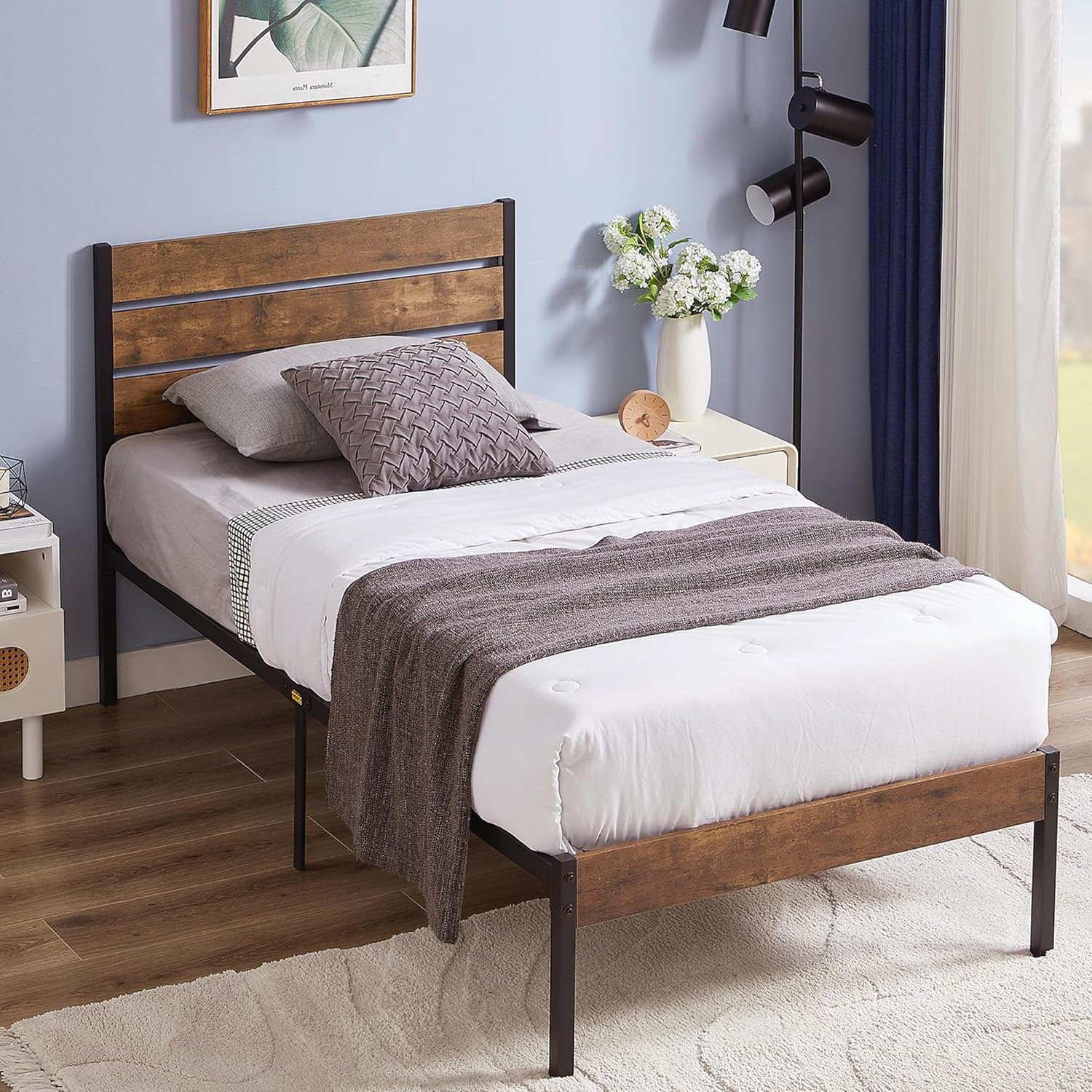 VECELO Platform Bed Frame with Rustic Vintage Wood Headboard/Strong Metal Slats Support