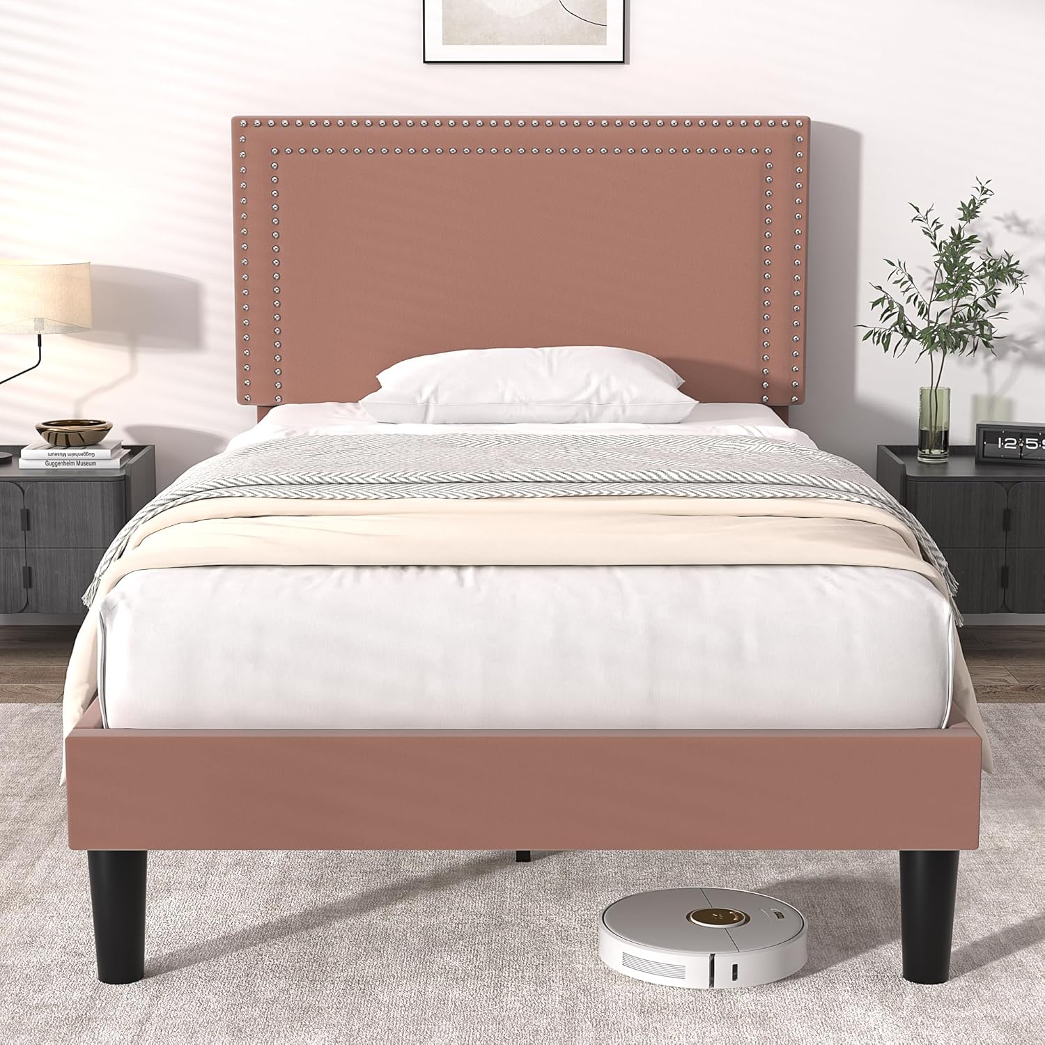 VECELO Modern Platform Bed Frame/Mattress Foundation