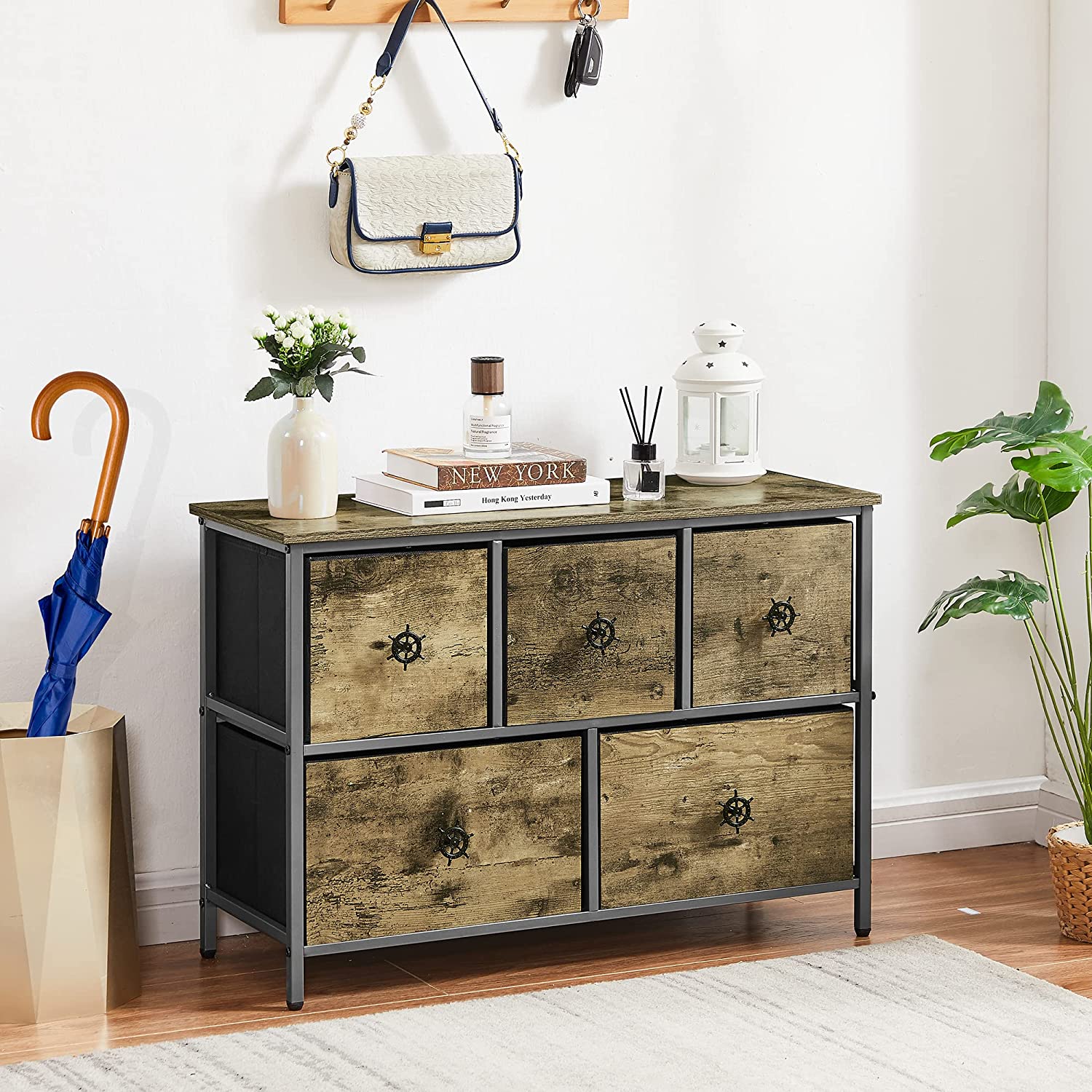 Dresser for Bedroom with 5 Fabric Drawers