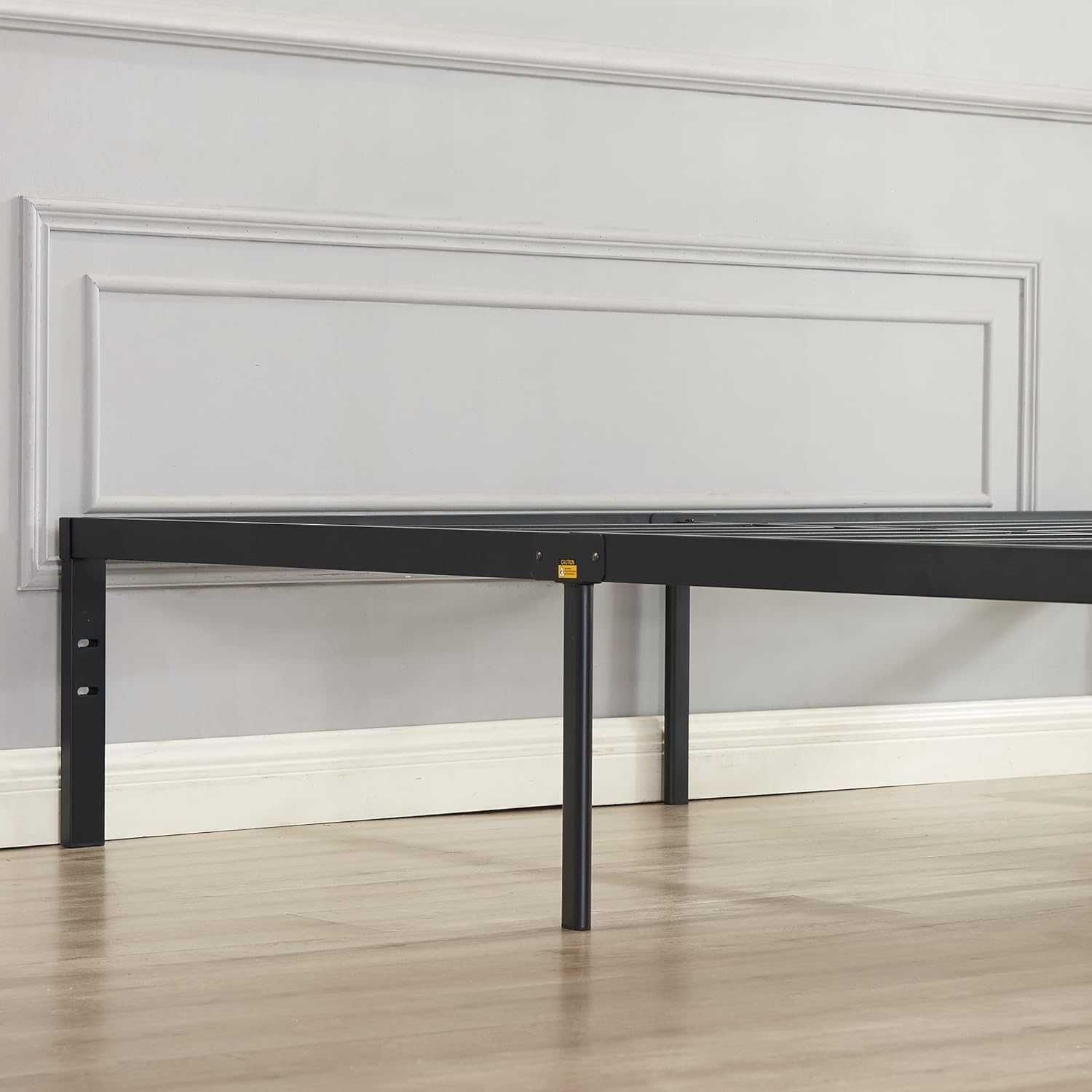 VECELO Metal Platform Bed Frame Heavy Duty Steel Slat, No Box Spring Needed