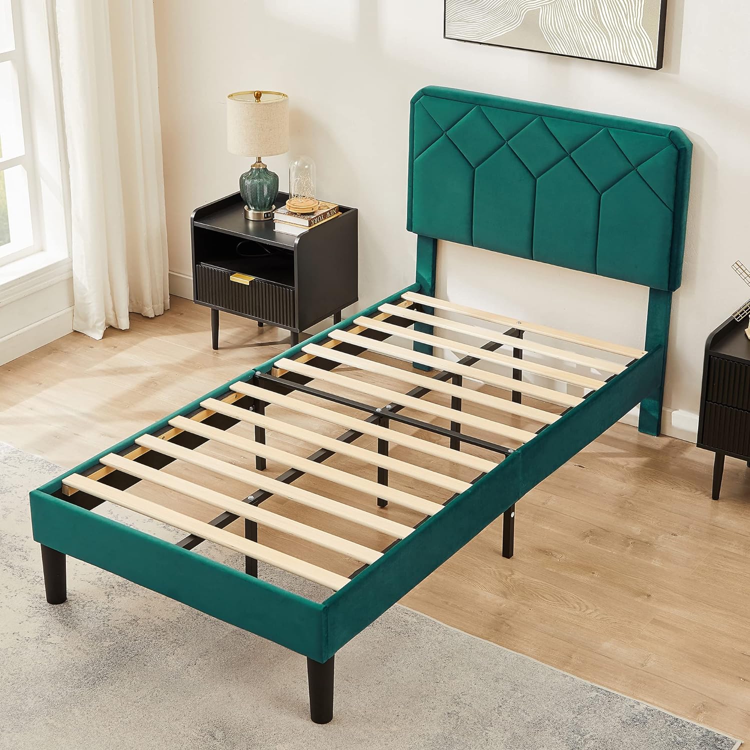VECELO Premium Leather Upholstered Platform Bed Frame