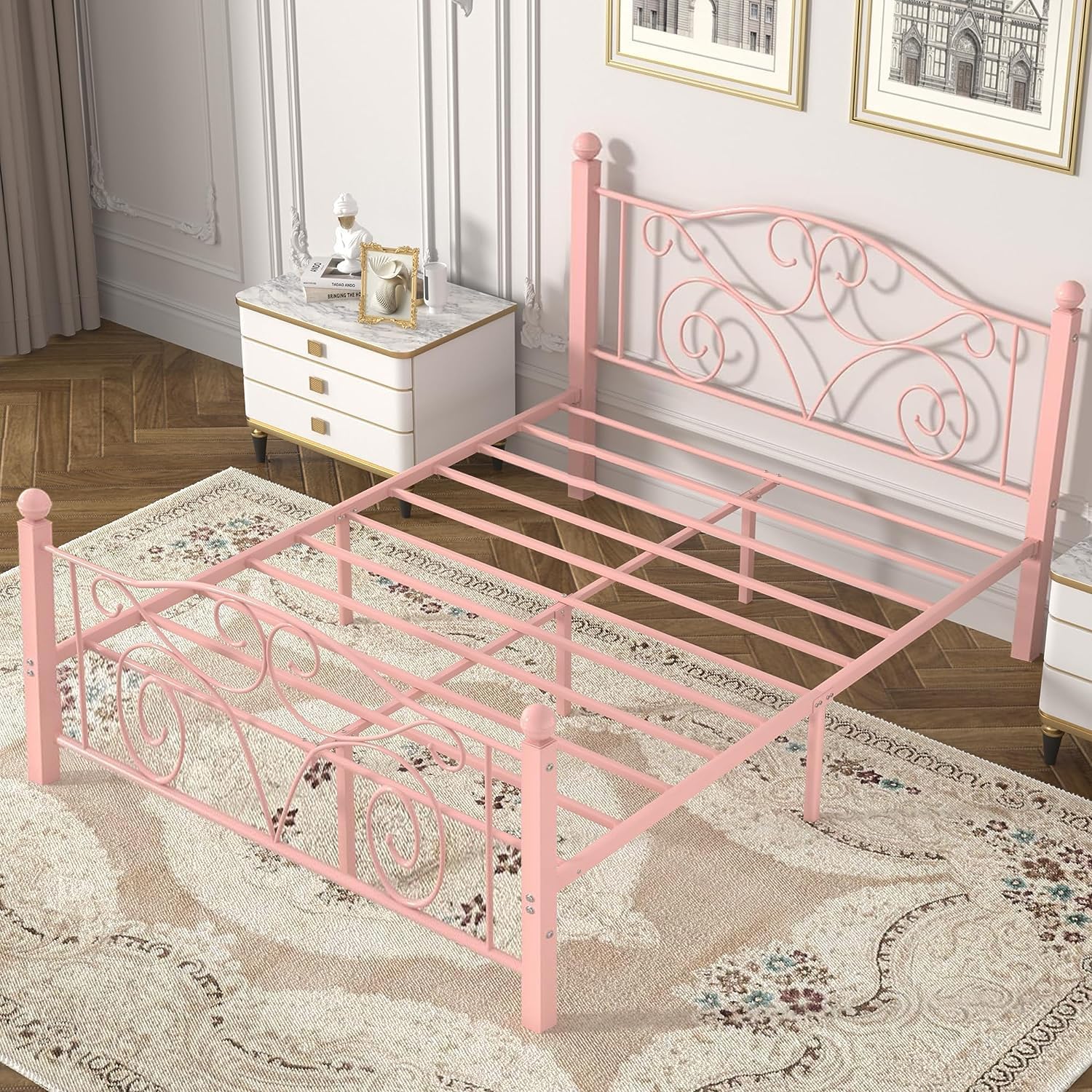 VECELO Classic Metal Bed Frame Mattress Foundation - VECELO