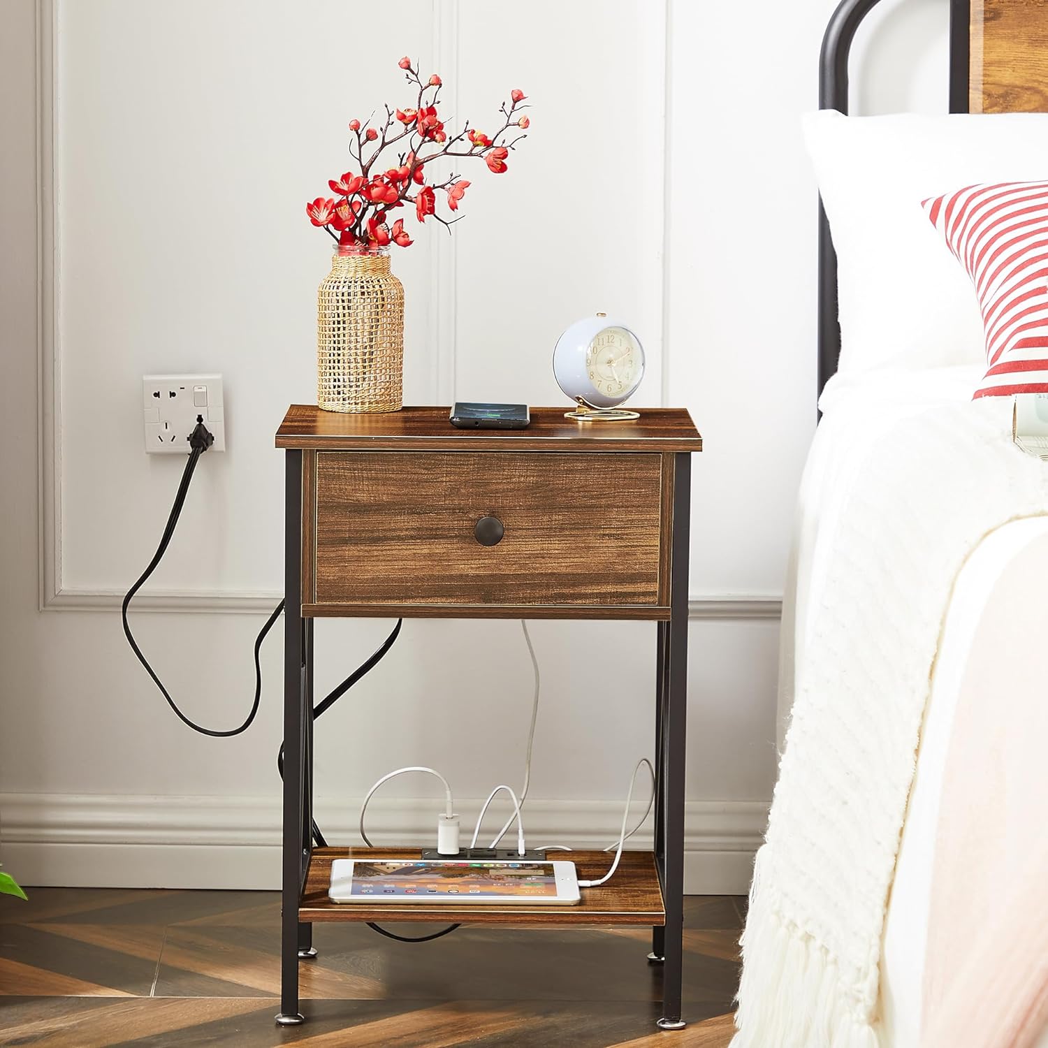 VECELO Modern Bedside End Tables with Charging Station & USB Ports, 1 Pack/2 Packs - VECELO