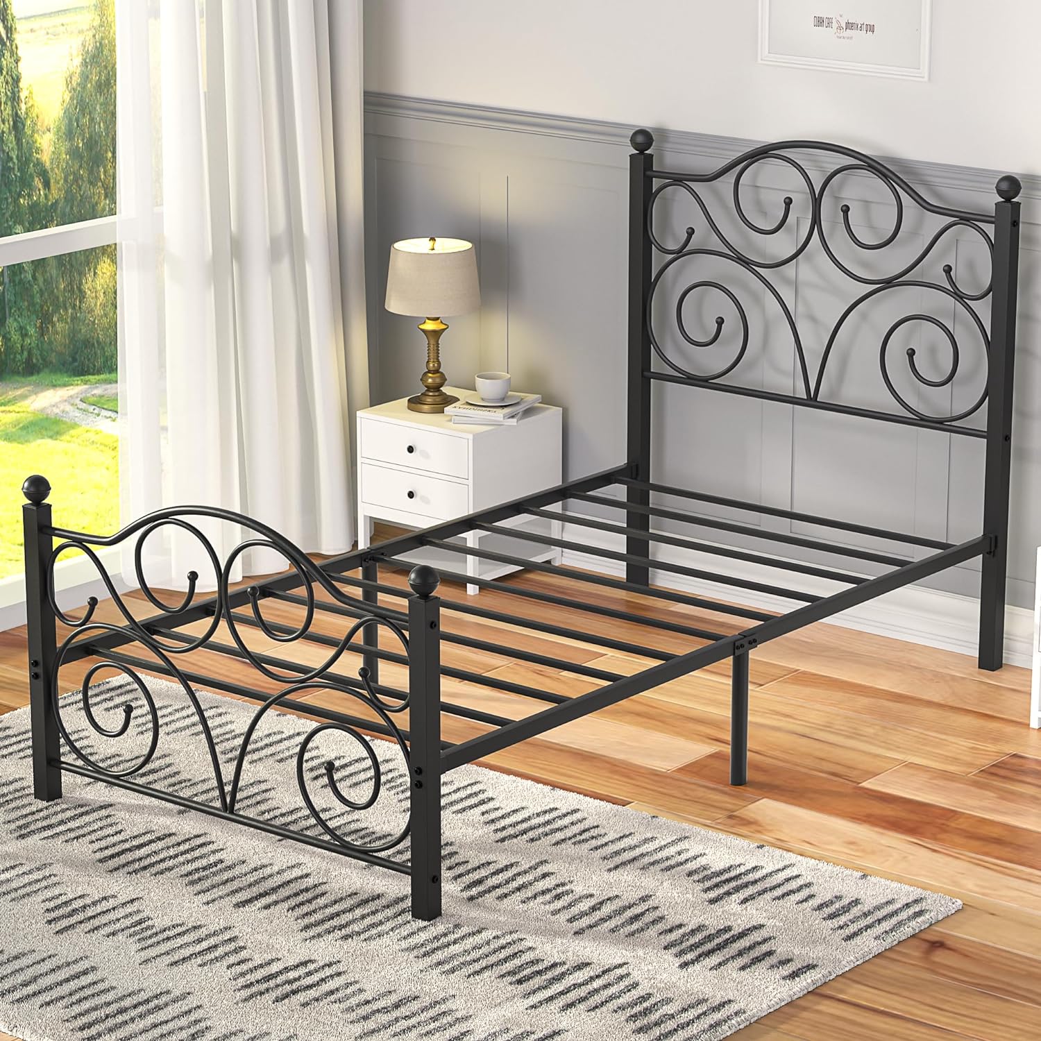 VECELO Classic Metal Bed Frame Mattress Foundation - VECELO