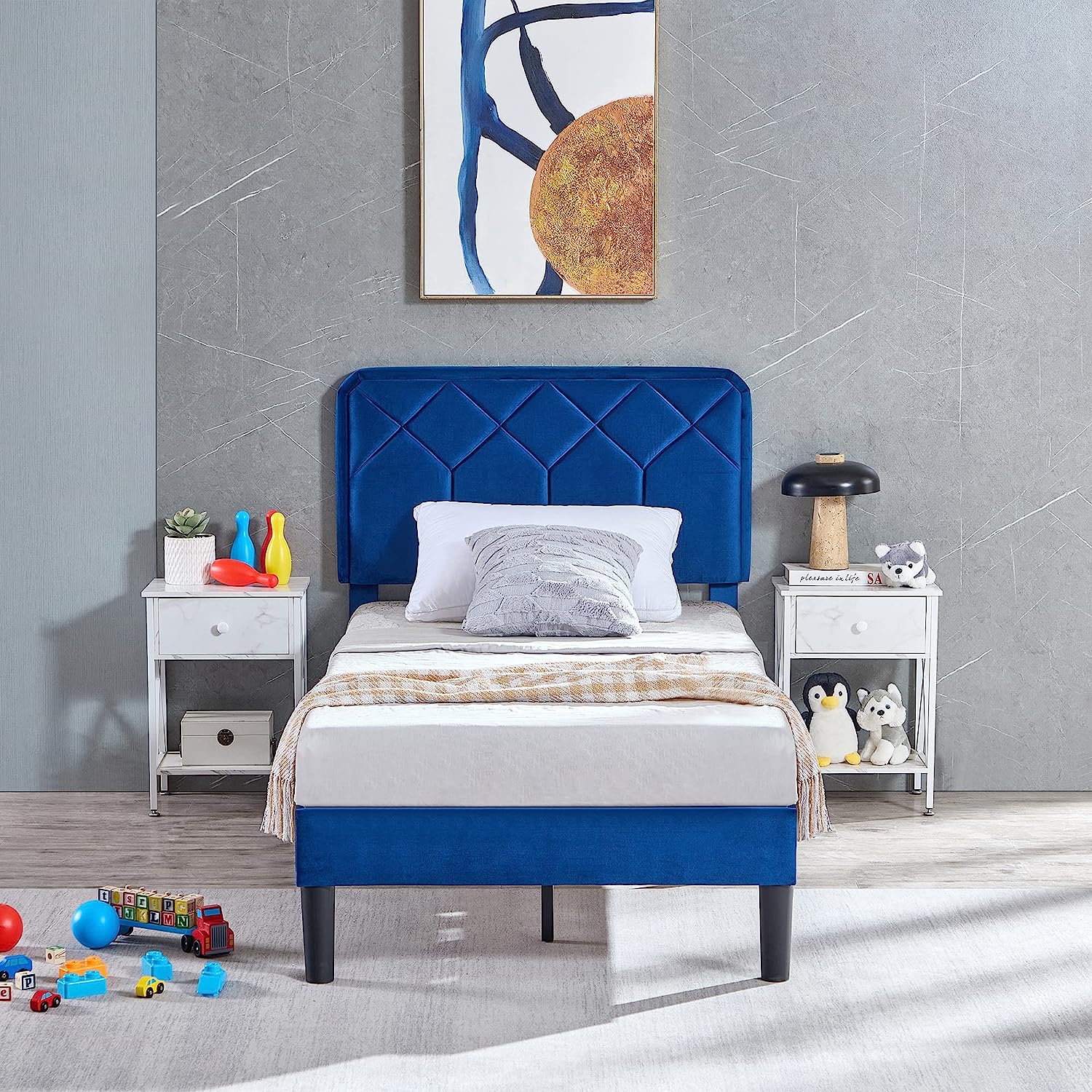 VECELO Premium Leather Upholstered Platform Bed Frame