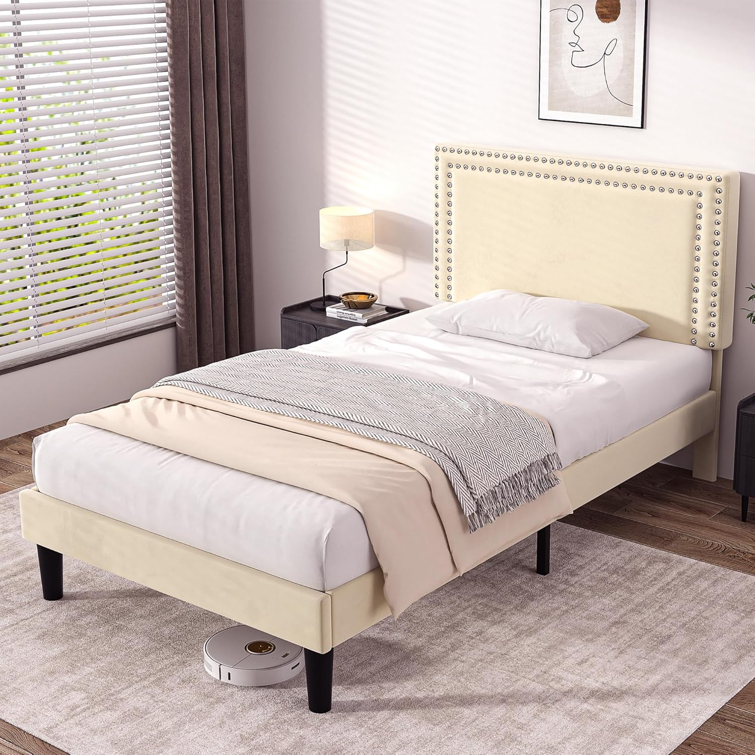 VECELO Modern Platform Bed Frame/Mattress Foundation