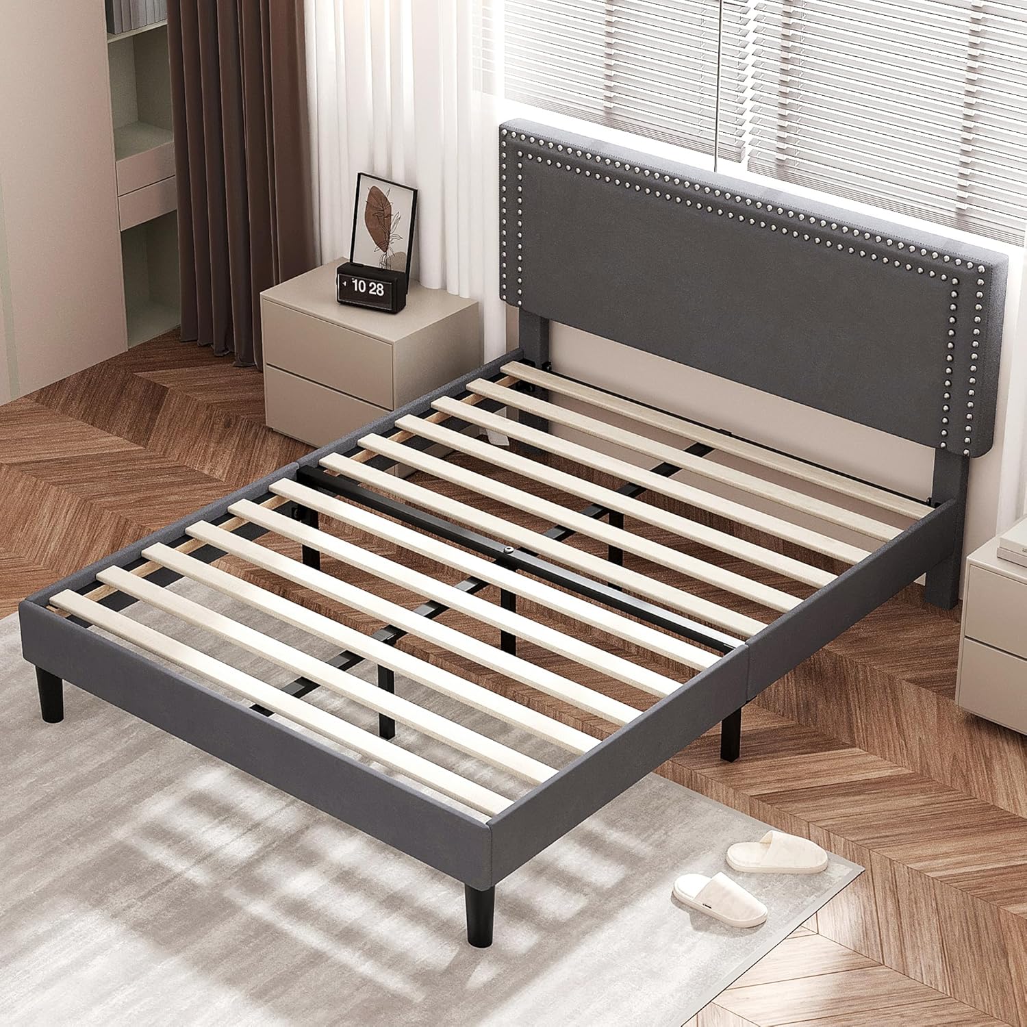 VECELO Modern Platform Bed Frame/Mattress Foundation