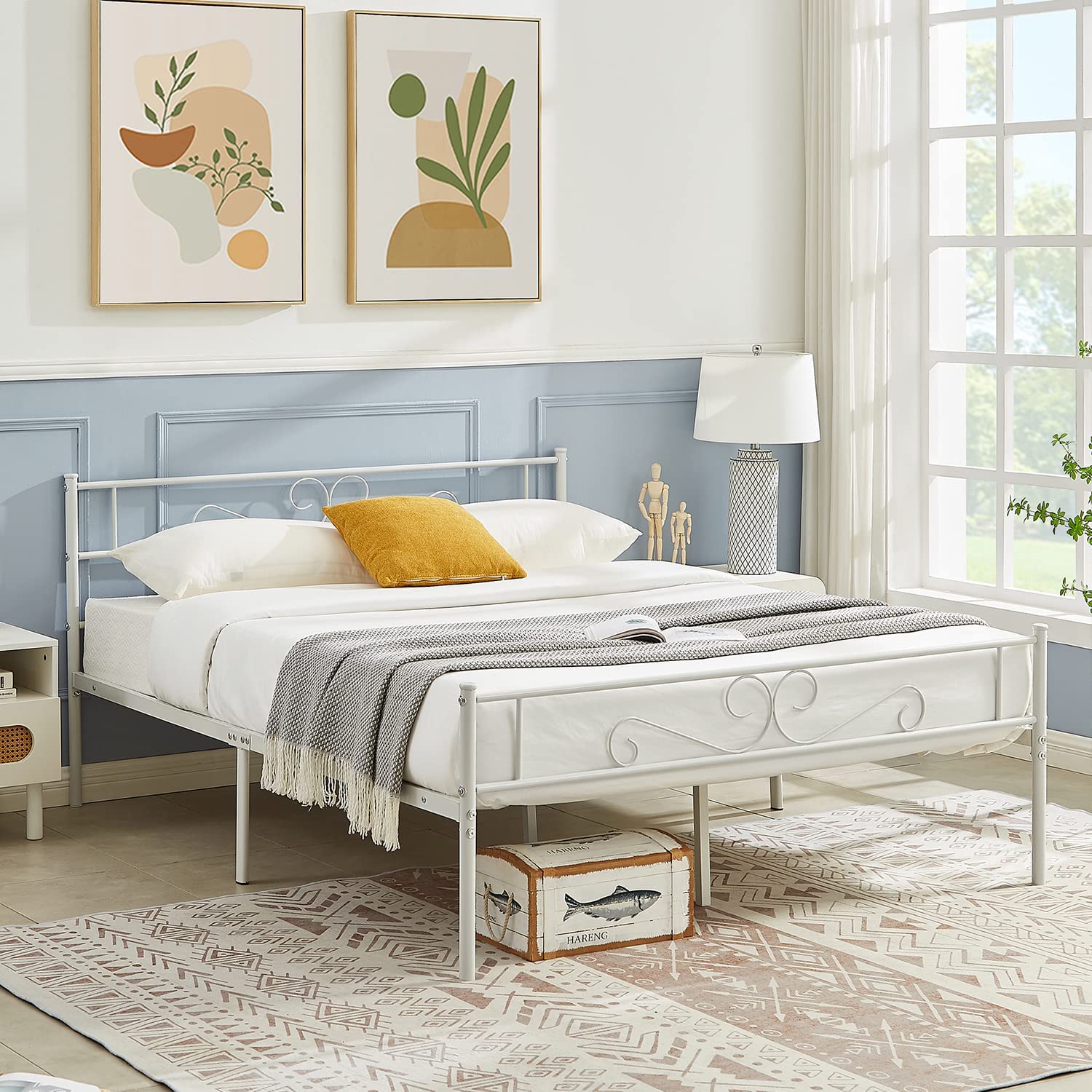 VECELO Metal Platform Bed Frame Mattress Foundation with Headboard & Footboard